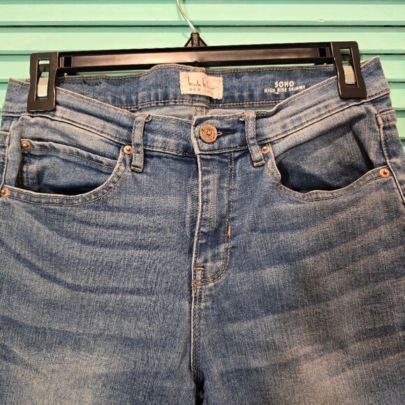 Nicole Miller Blue Skinny Jeans with Distressed Look - Picture 3 of 6